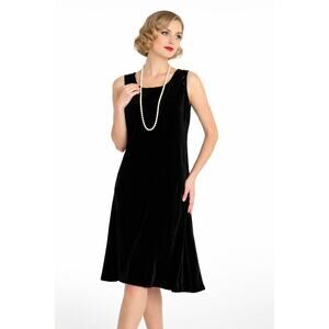 True Vintage 1920s Black Velvet Dress Sleeveless Flapper Era Snap Closure